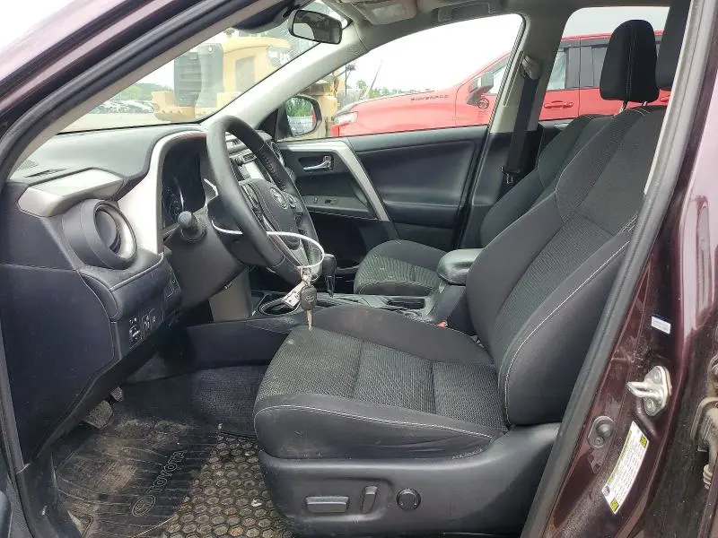 2017 TOYOTA RAV4 XLE  