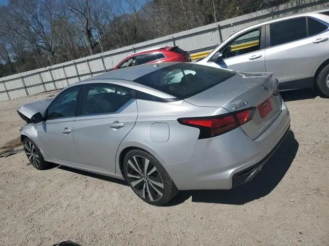 2019 NISSAN ALTIMA SR  