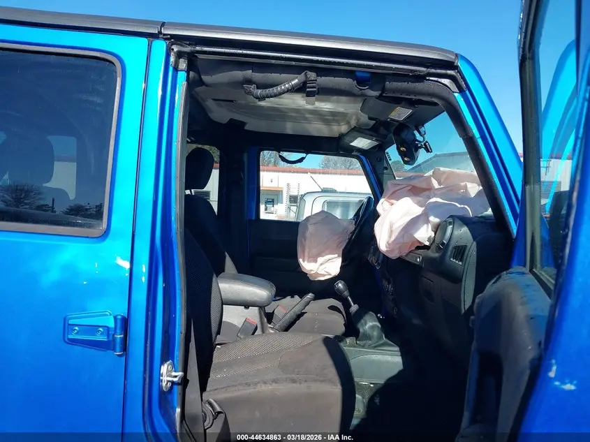 2016 JEEP WRANGLER UNLIMITED BLACK BEAR