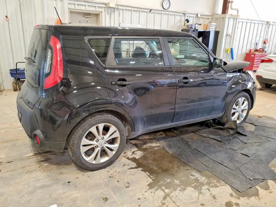 2015 KIA SOUL +  