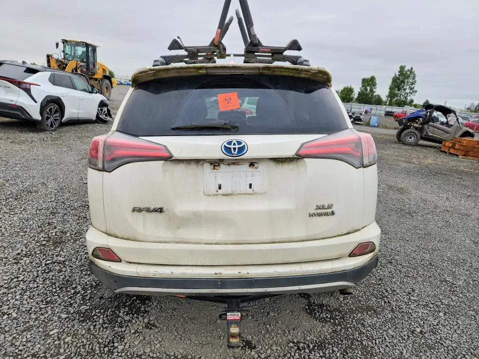 2016 TOYOTA RAV4 HV XLE  