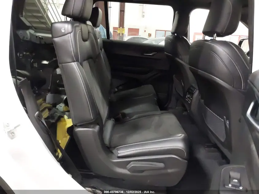 2023 JEEP GRAND CHEROKEE L ALTITUDE 4X4