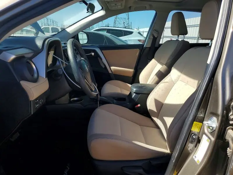 2014 TOYOTA RAV4 XLE  
