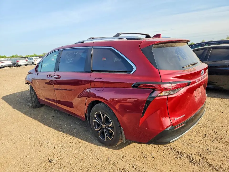 2025 TOYOTA SIENNA PLATINUM 7-PASSENGER  