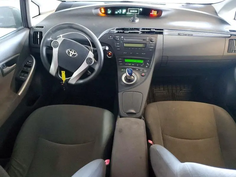 2011 TOYOTA PRIUS   
