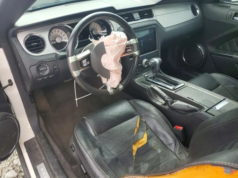 2012 FORD MUSTANG   