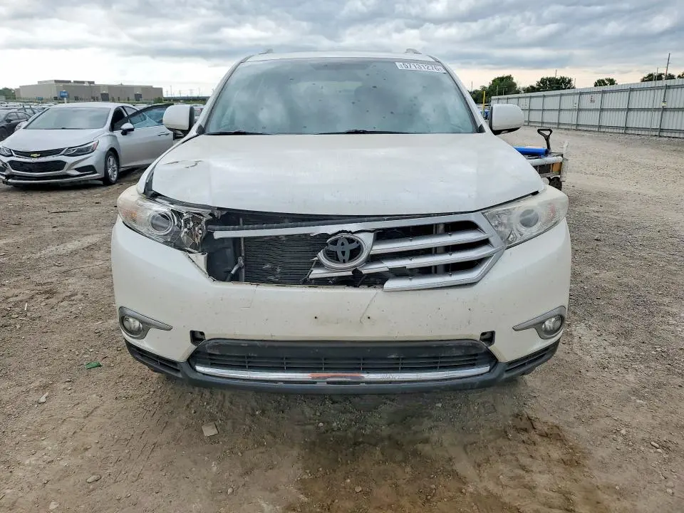 2013 TOYOTA HIGHLANDER LIMITED  