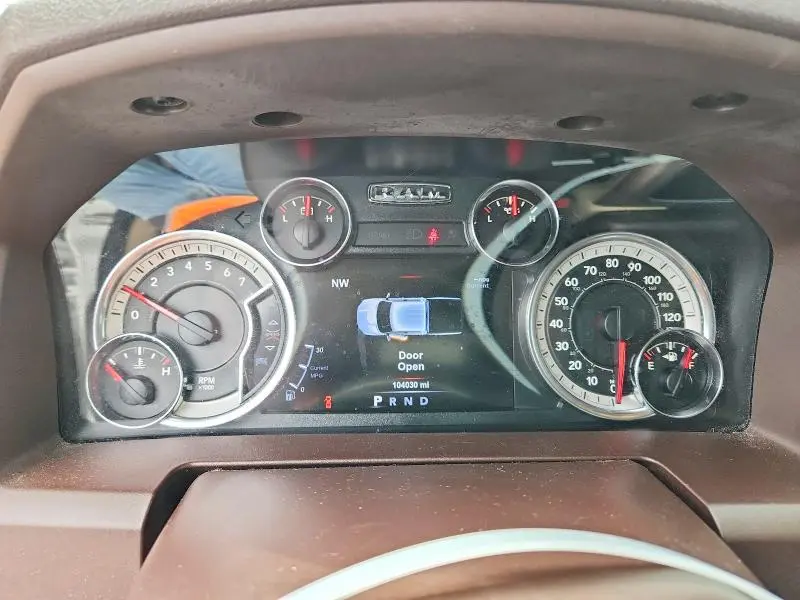 2017 RAM 1500 SLT  