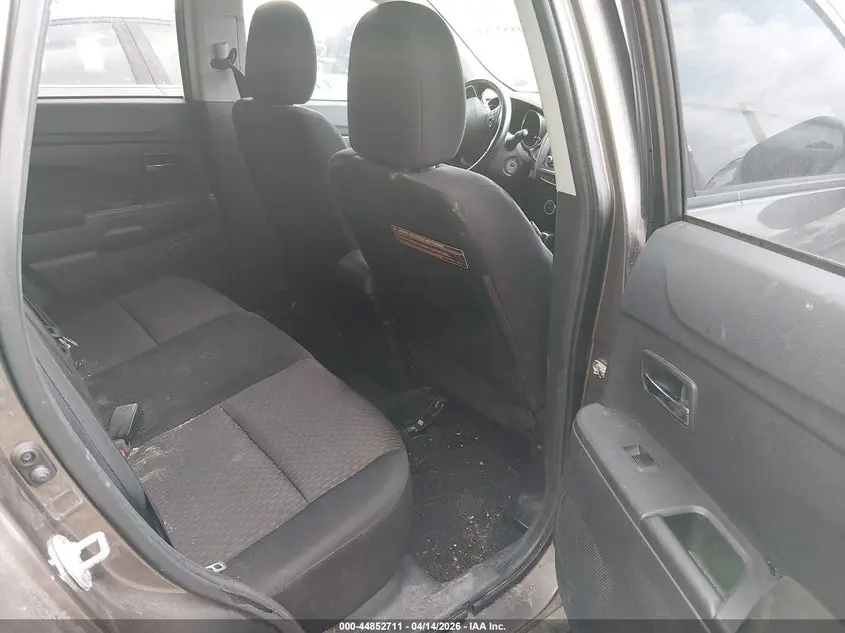 2017 MITSUBISHI OUTLANDER SPORT 2.0 LE