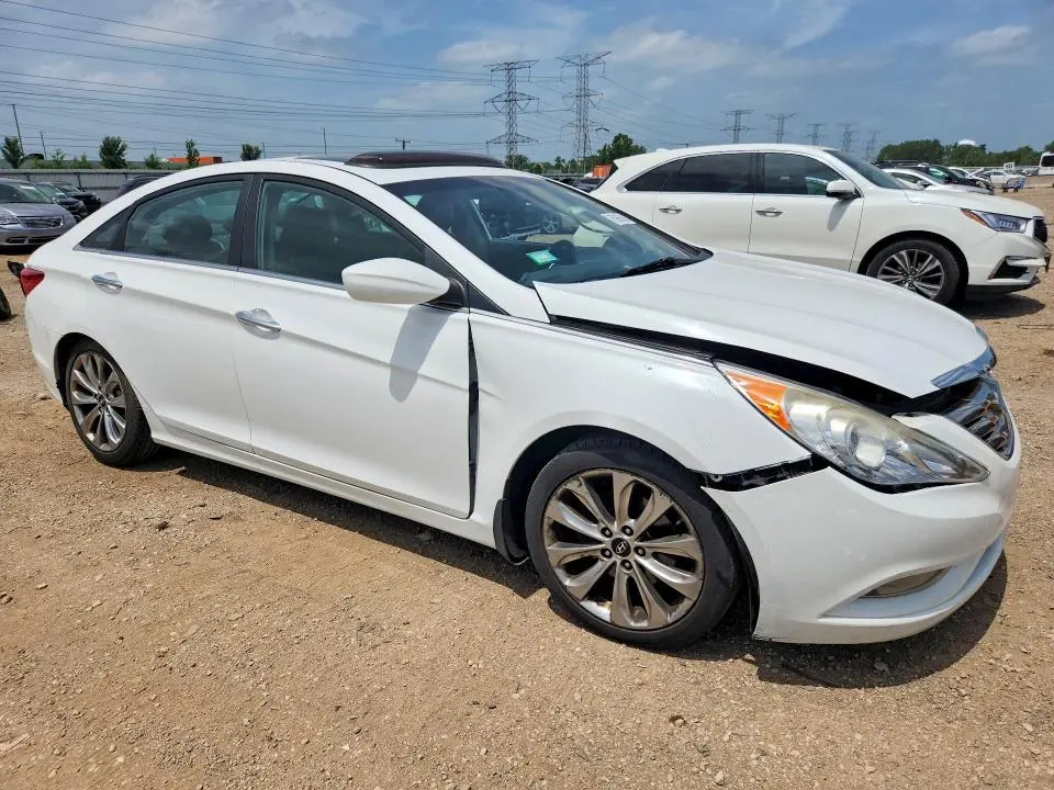 2013 HYUNDAI SONATA SE  
