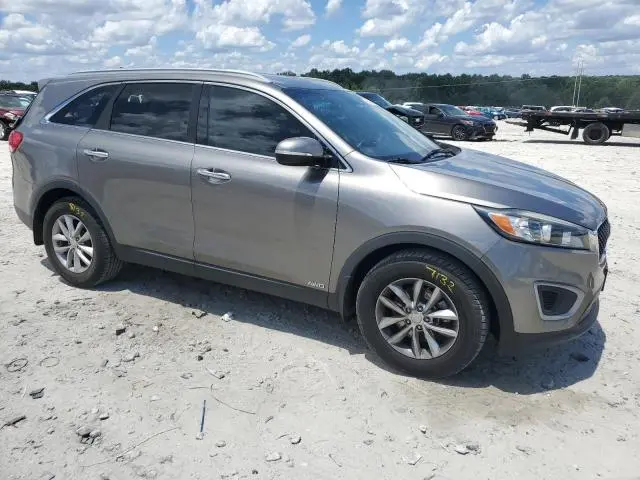 2016 KIA SORENTO LX  