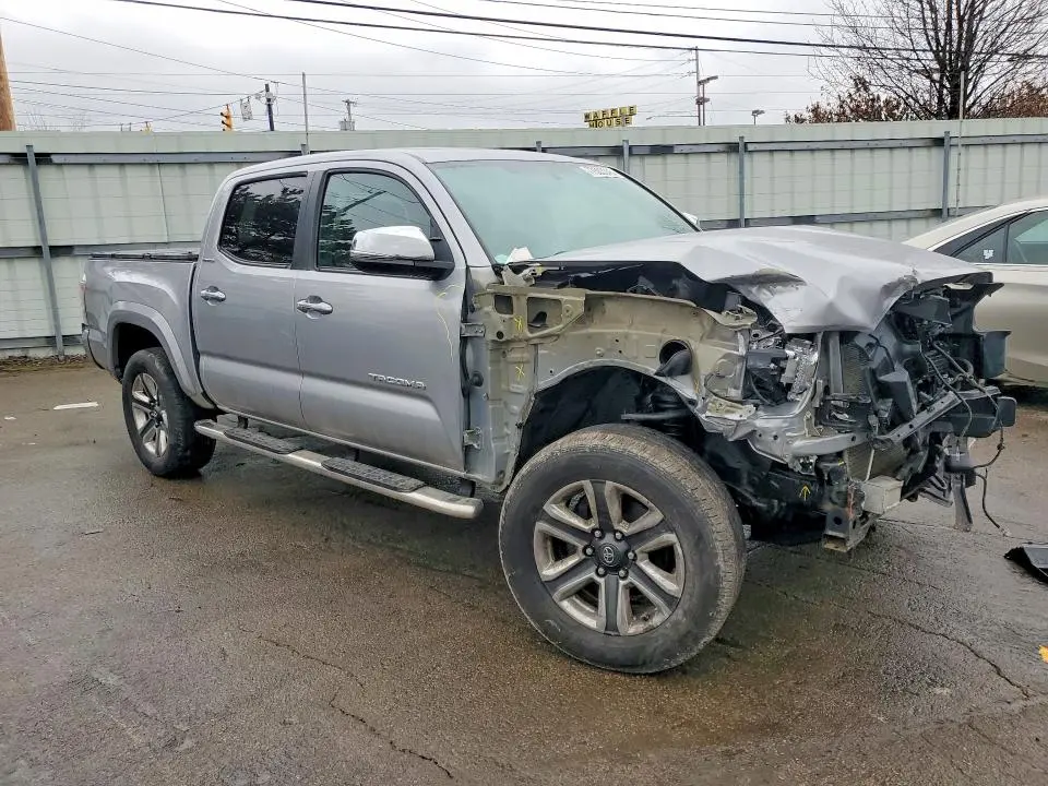 2017 TOYOTA TACOMA LIMITED  