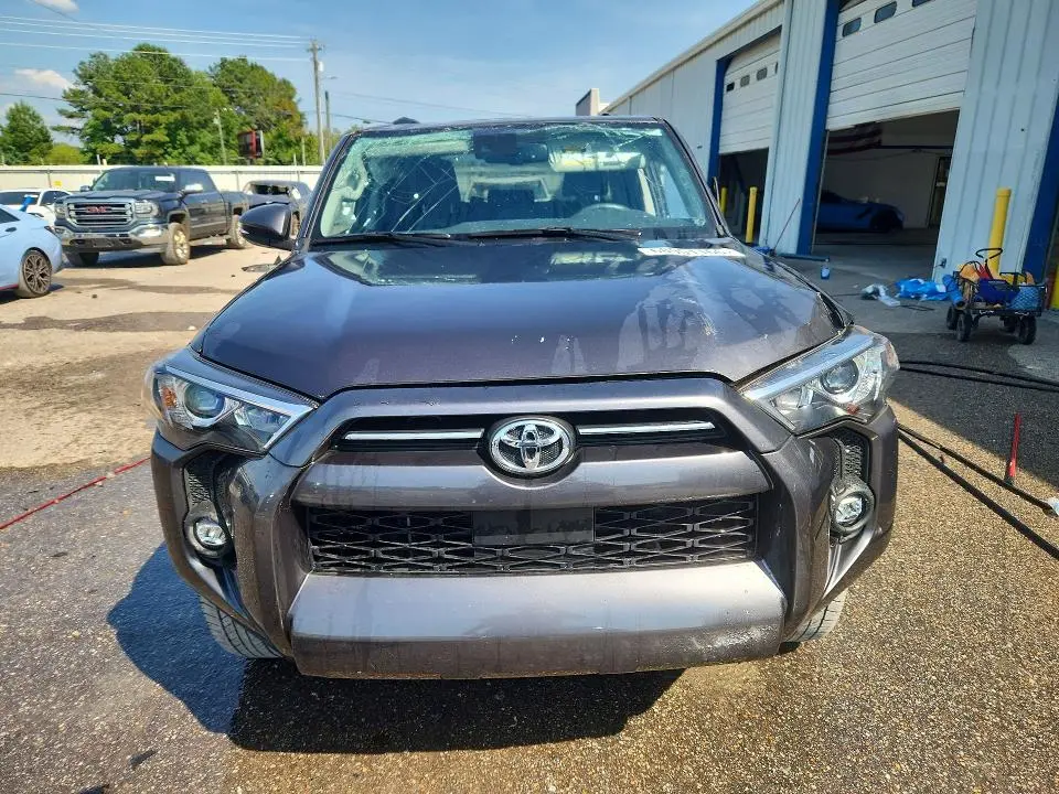 2022 TOYOTA 4RUNNER SR5 PREMIUM  