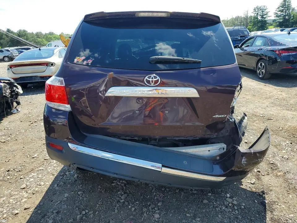 2012 TOYOTA HIGHLANDER BASE  