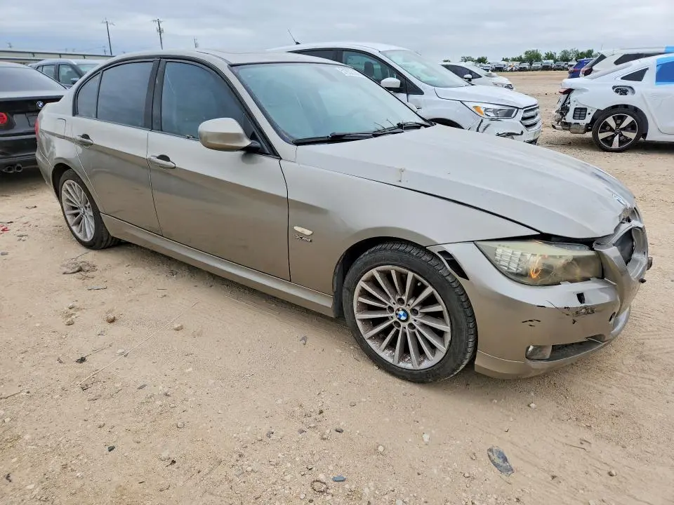 2011 BMW 328 XI  