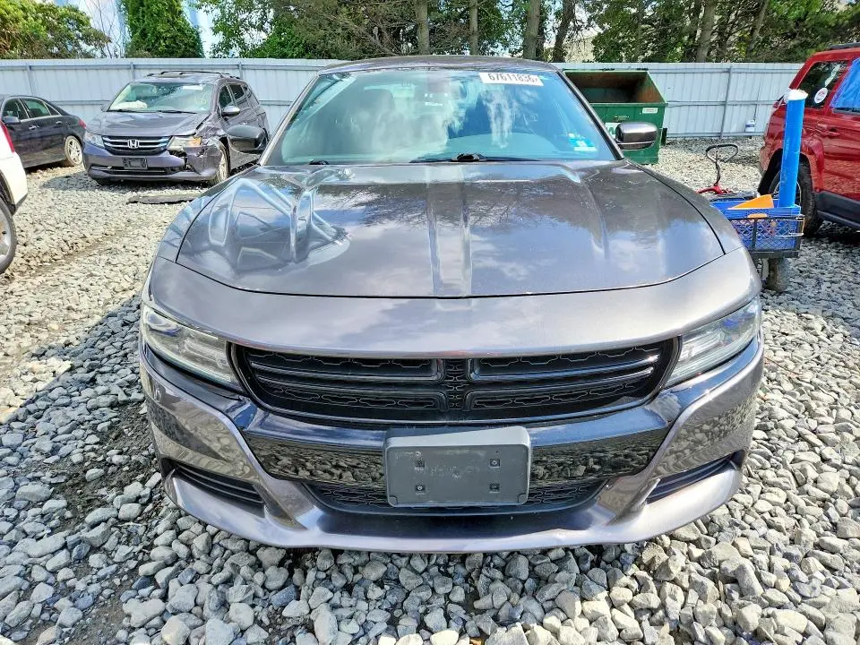 2016 DODGE CHARGER SXT  