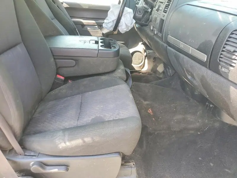 2011 CHEVROLET SILVERADO K1500 LT  