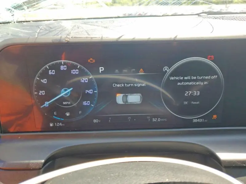 2025 KIA SELTOS EX  