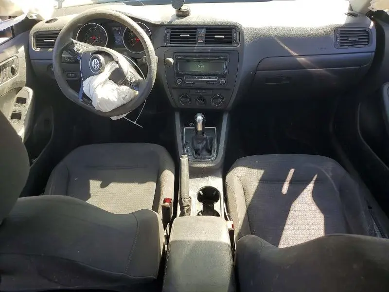 2015 VOLKSWAGEN JETTA BASE  