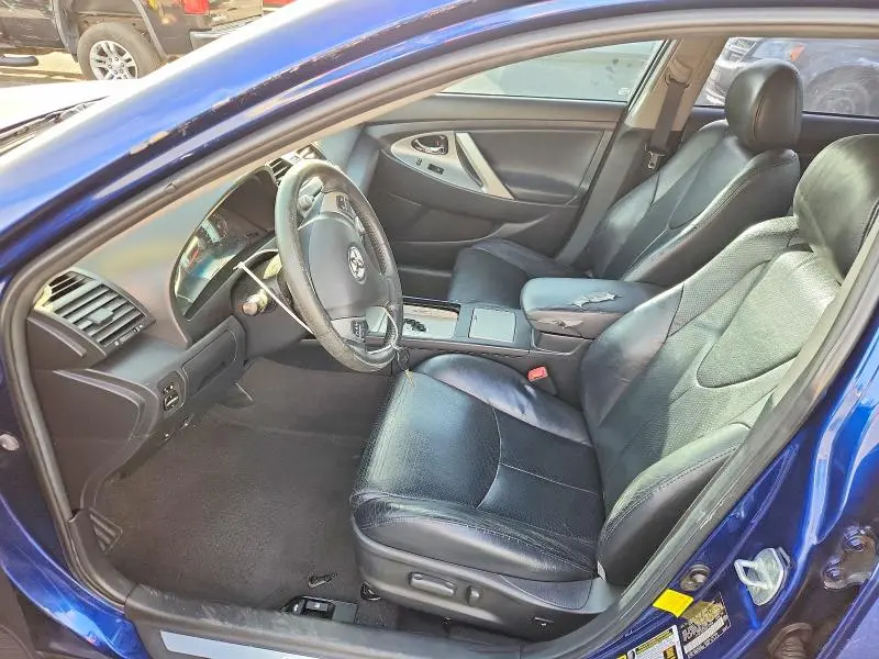 2011 TOYOTA CAMRY BASE  