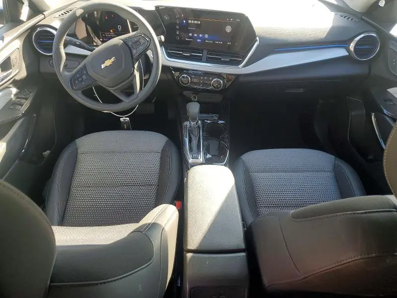 2025 CHEVROLET TRAX 1LT  