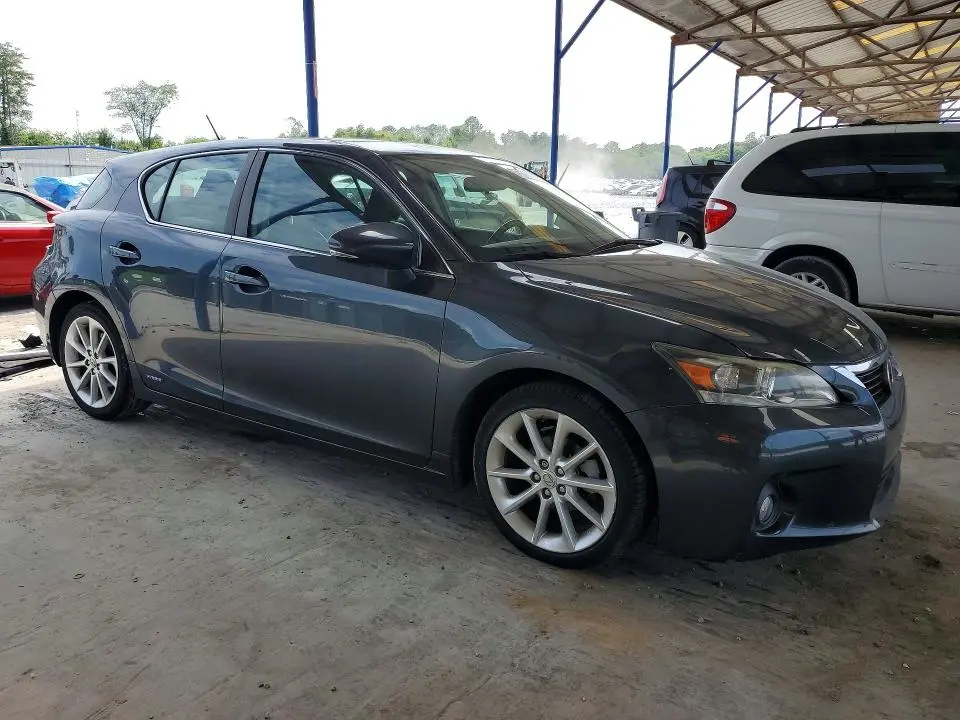 2011 LEXUS CT 200  