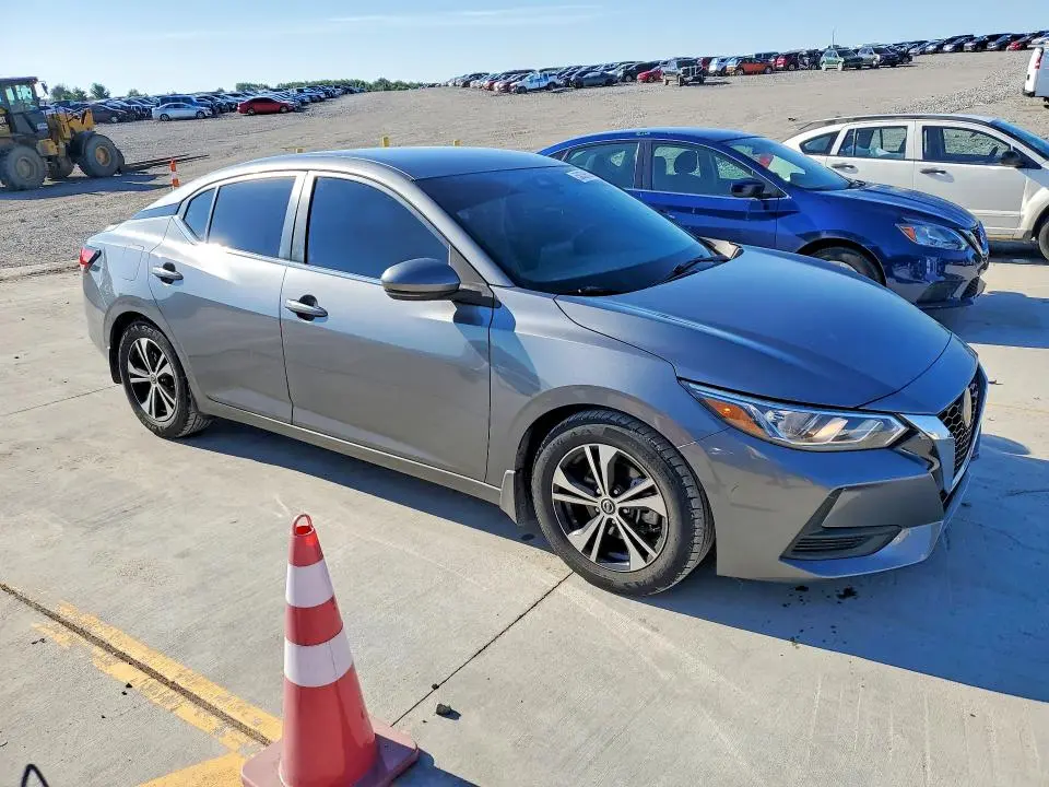 2020 NISSAN SENTRA SV  