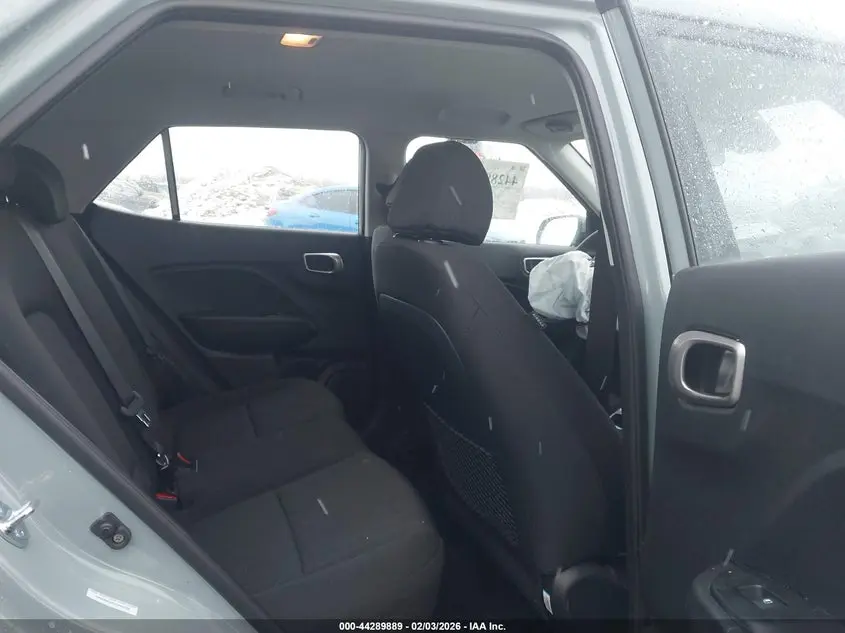 2025 HYUNDAI VENUE SE