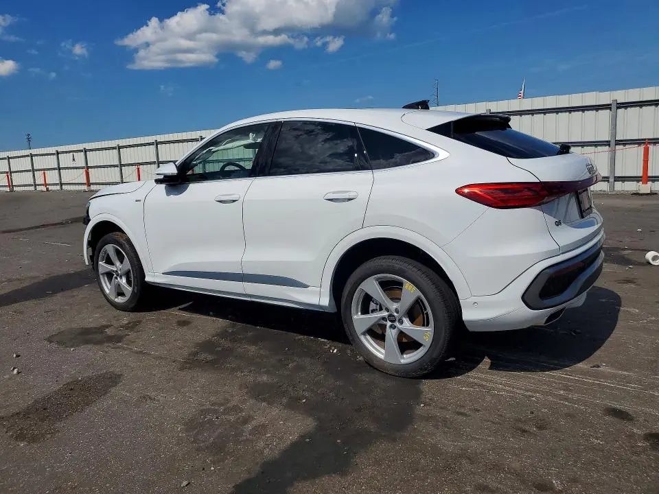 2025 AUDI Q5 SPORTBACK PREMIUM PLUS  