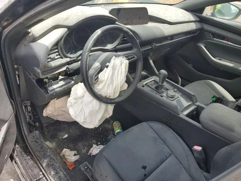 2021 MAZDA 3 SELECT  