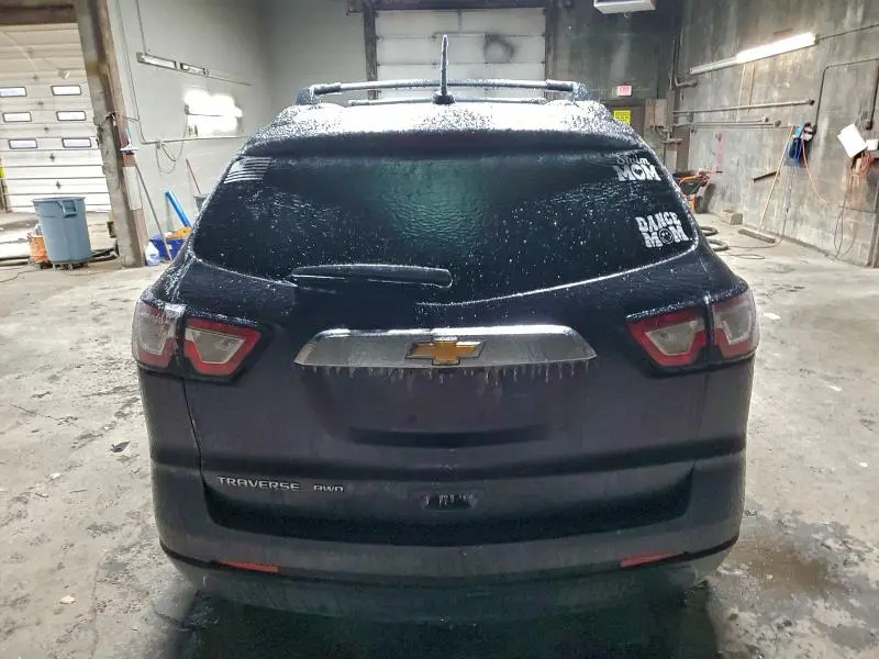 2017 CHEVROLET TRAVERSE LS  