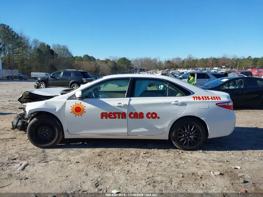 2017 TOYOTA CAMRY LE