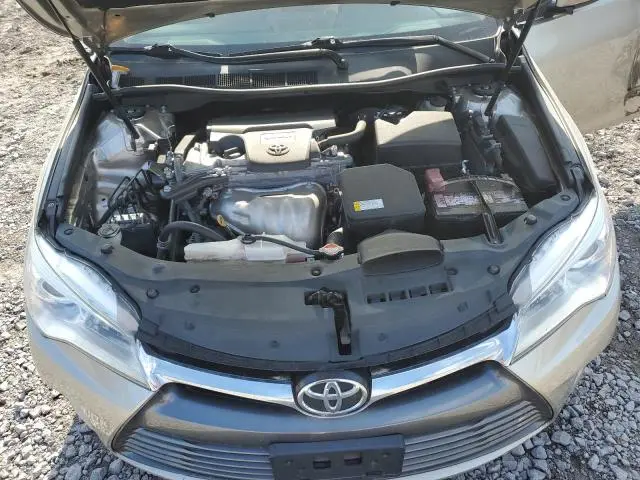 2016 TOYOTA CAMRY LE  