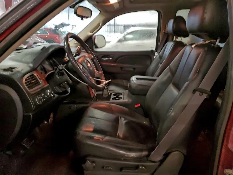 2011 CHEVROLET TAHOE K1500 LT  