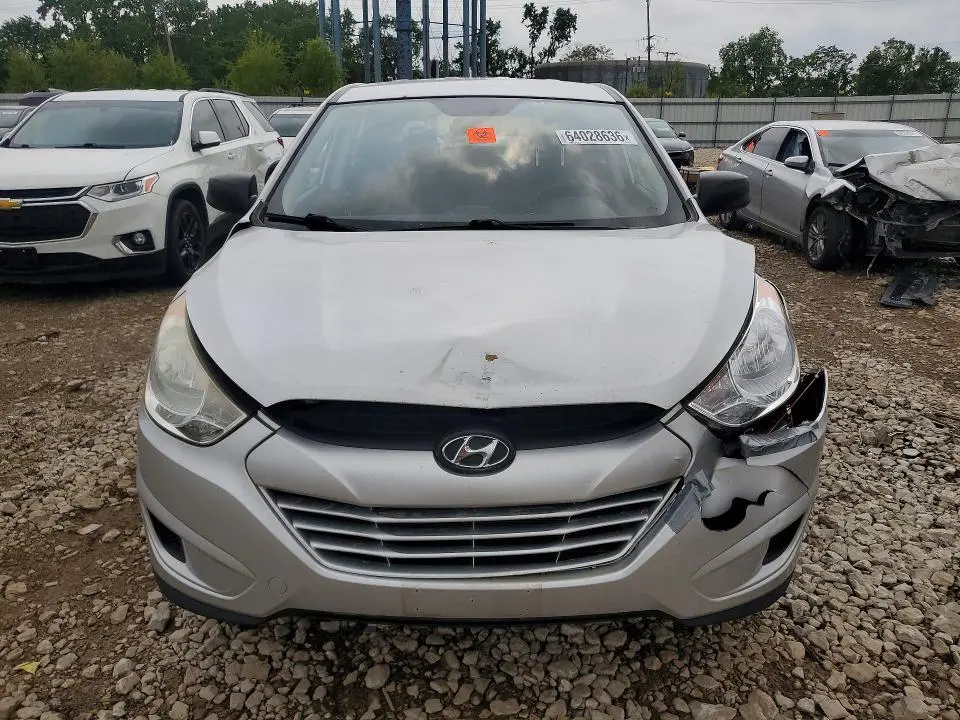 2011 HYUNDAI TUCSON GL  