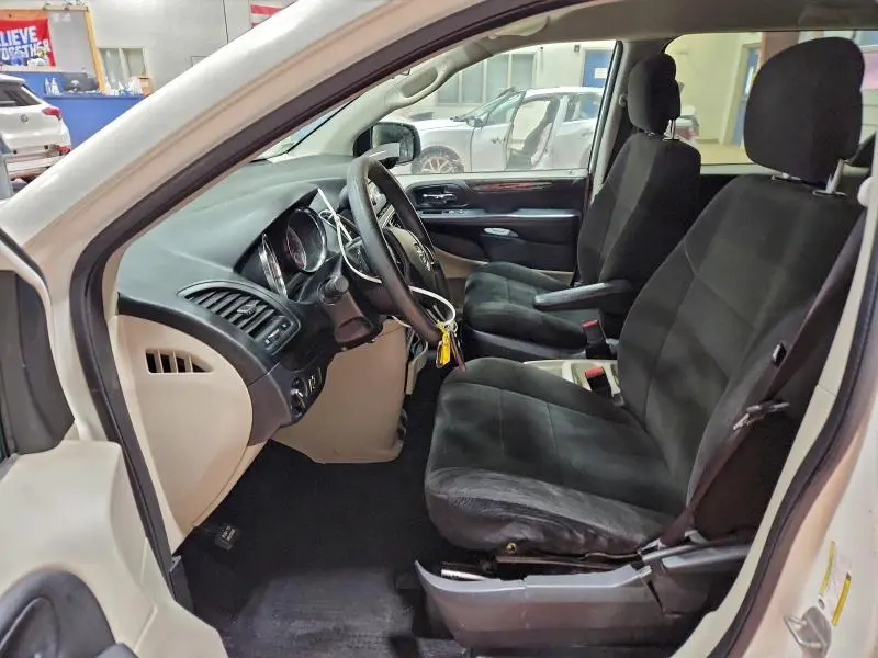 2012 DODGE GRAND CARAVAN SE  