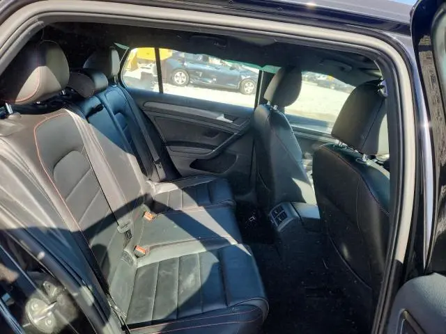 2018 VOLKSWAGEN GTI S/SE  