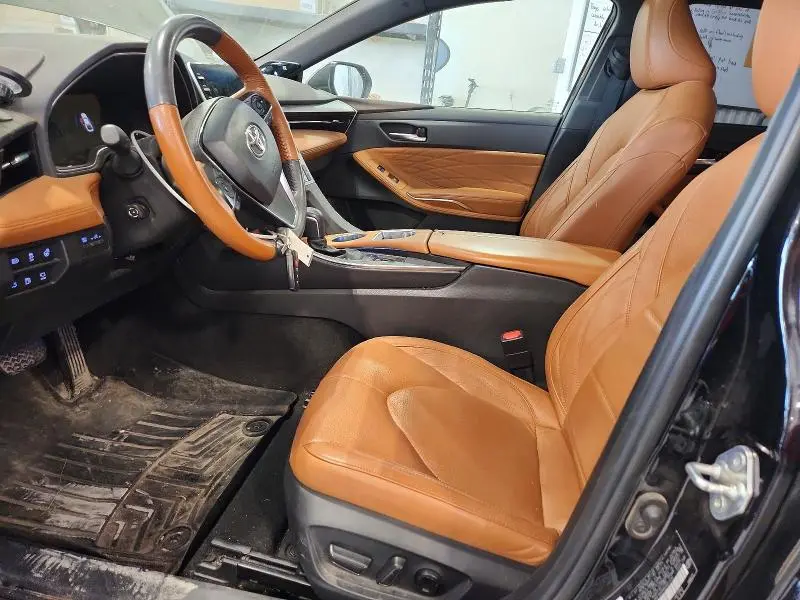 2021 TOYOTA AVALON LIMITED  