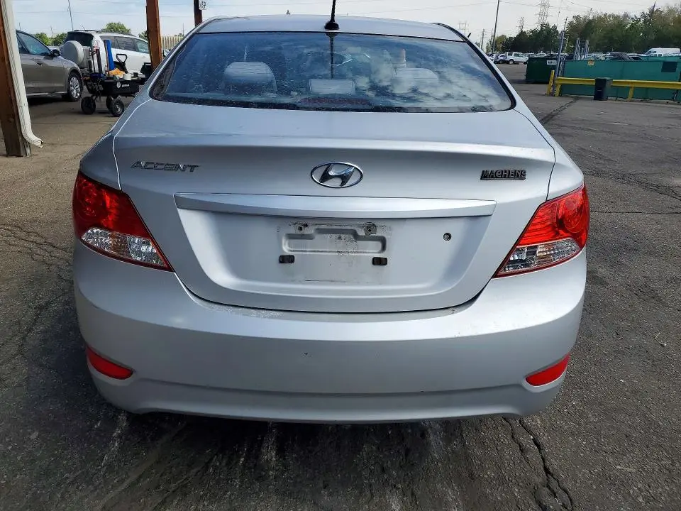 2013 HYUNDAI ACCENT GLS  