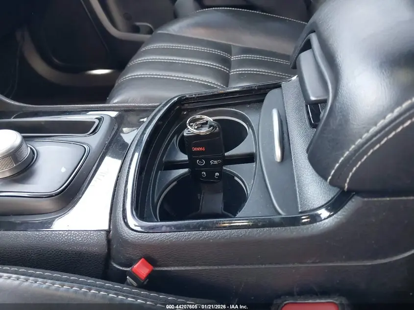 2019 CHRYSLER 300 300S