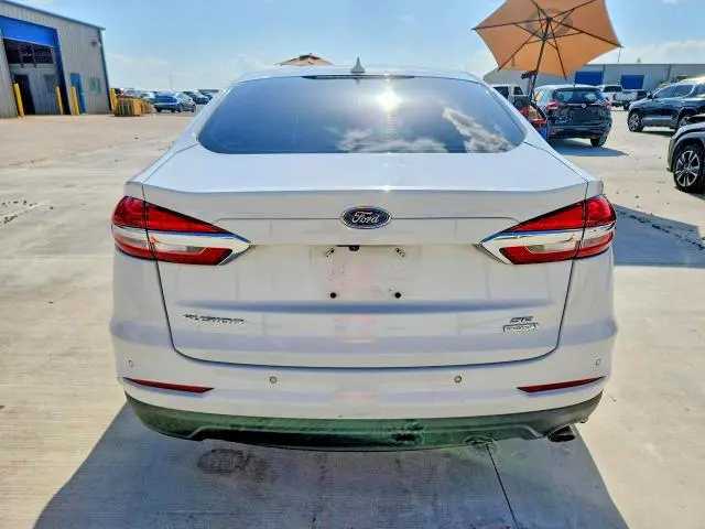 2019 FORD FUSION SE  