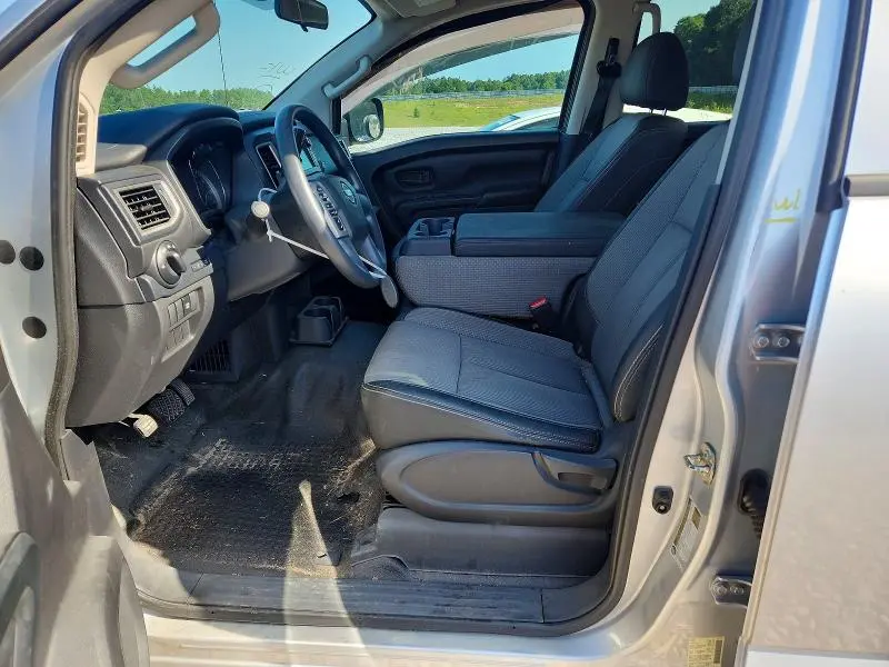 2019 NISSAN TITAN S  