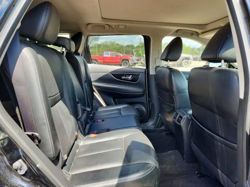 2018 NISSAN ROGUE SL  