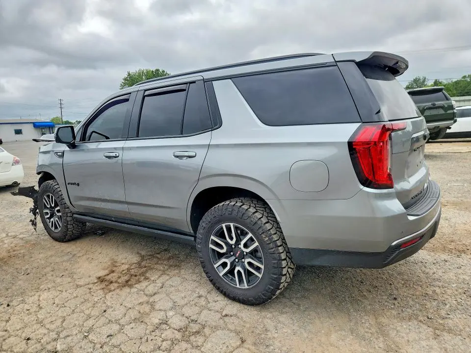 2024 GMC YUKON AT4  
