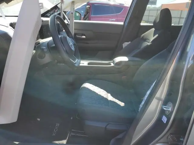 2025 NISSAN KICKS SV  