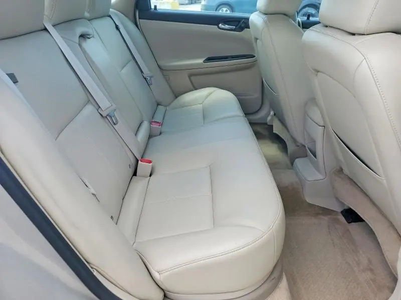 2011 CHEVROLET IMPALA LT  