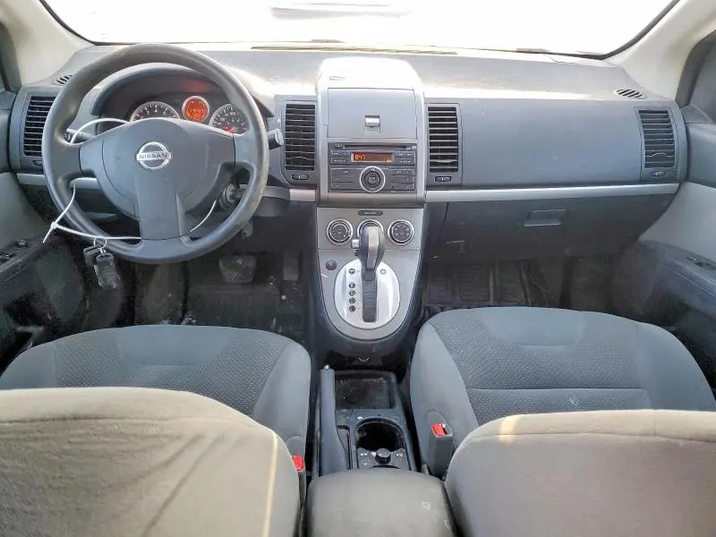 2010 NISSAN SENTRA 2.0  