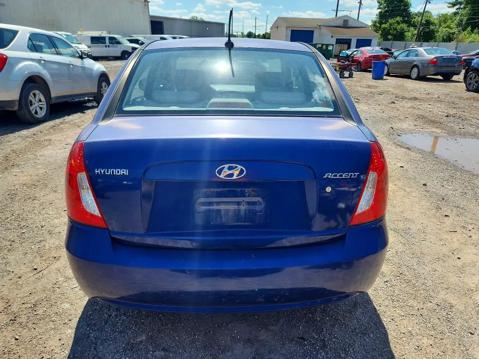 2010 HYUNDAI ACCENT GLS  