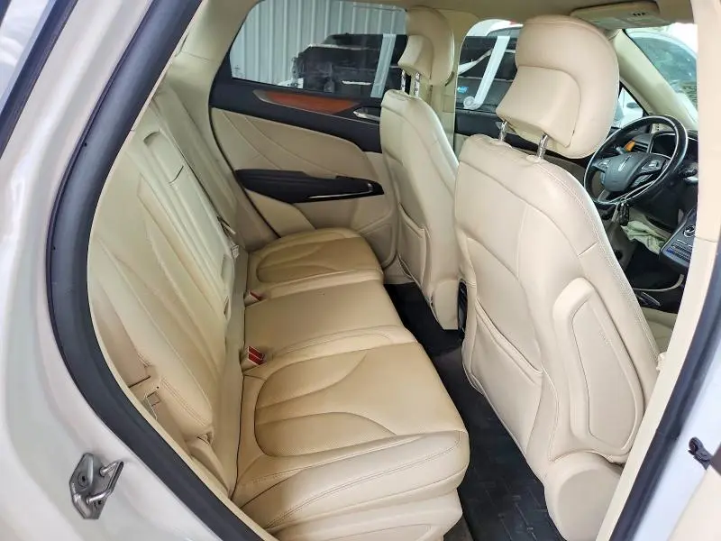 2016 LINCOLN MKC RESERVE  