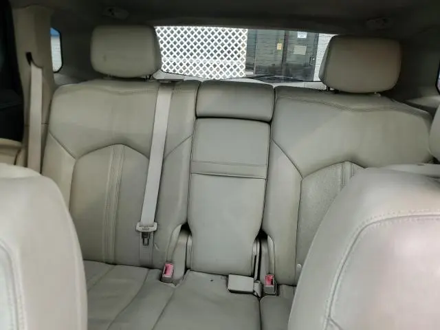 2010 CADILLAC SRX LUXURY COLLECTION  